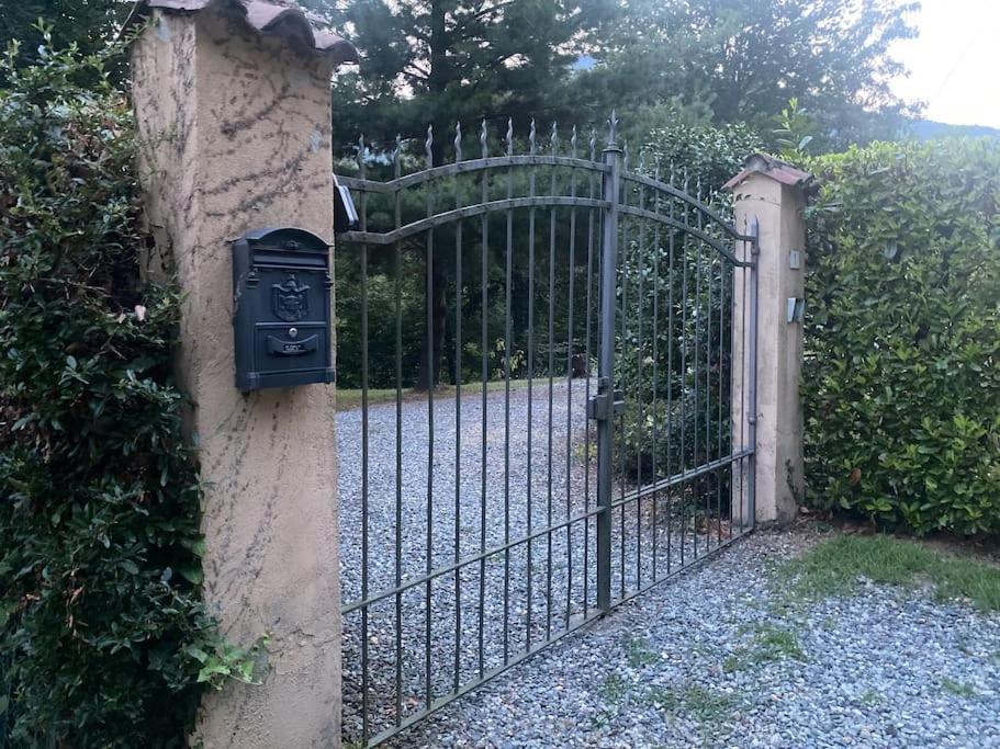 Villetta Con Giardino ⭑⭑⭑⭑⭑ - Wifi, Dogs Allowed Biella Luaran gambar